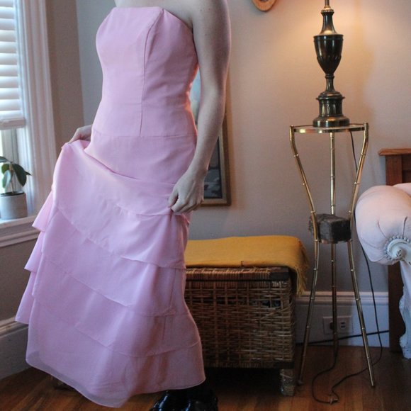 Deadstock Tiered Pink Bridesmaid Gown - Picture 5 of 8